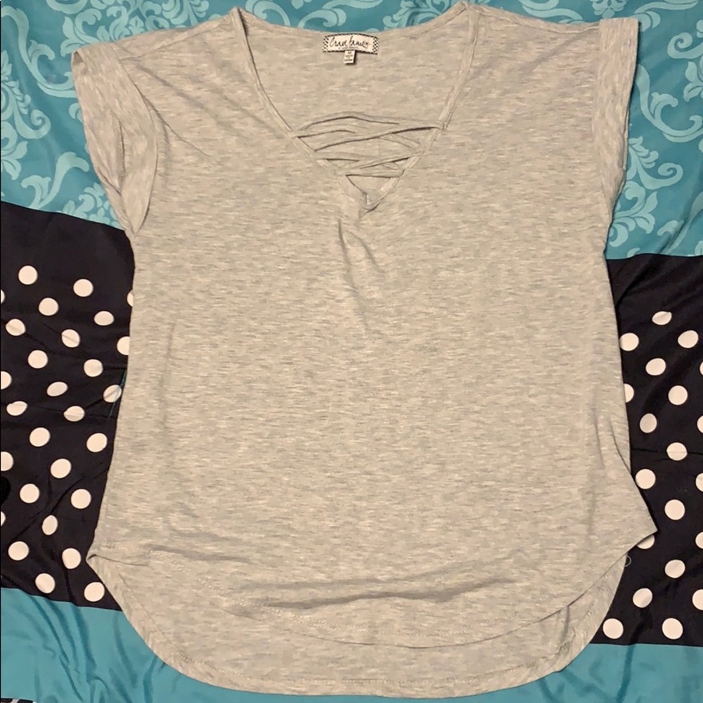 grey high low t-shirt